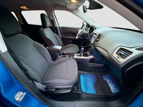 Used 2019 Jeep Compass Sport image 17