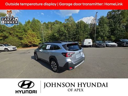 Used 2023 Subaru Outback Limited image 17