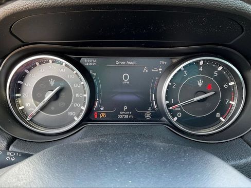 Used 2023 Maserati Levante Modena AWD/4WD image 13