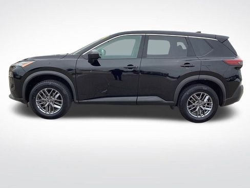 Used 2023 Nissan Rogue S image 7