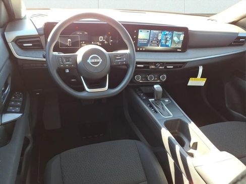 New 2026 Nissan Kicks S image 13