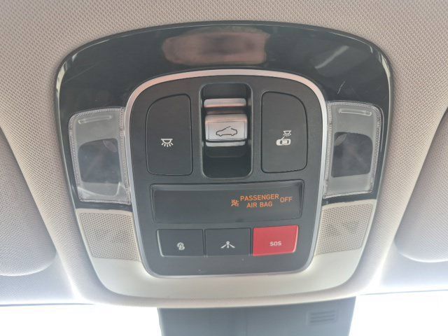 Used 2023 Hyundai Sonata SEL w/ Convenience Package FWD image 30