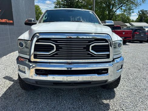 Used 2018 RAM 2500 Laramie AWD/4WD image 10