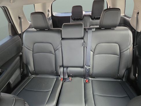 New 2026 Nissan Pathfinder SL AWD/4WD image 37