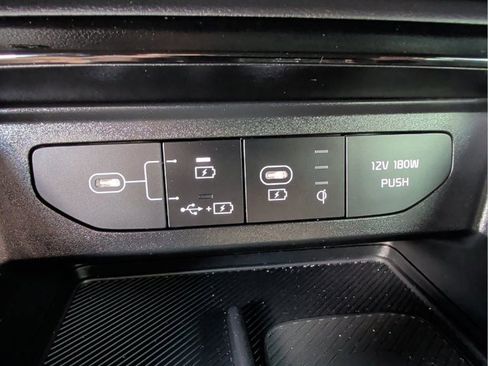 Used 2025 Kia K5 GT-Line image 24