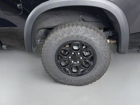 Used 2024 Chevrolet Silverado 1500 ZR2 w/ ZR2 Bison Edition AWD/4WD image 37