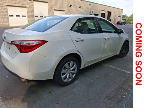 Used 2014 Toyota Corolla LE FWD image 5