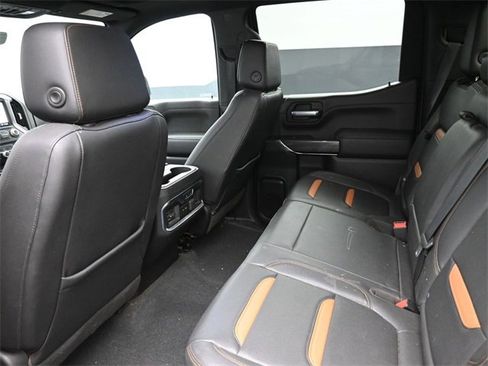 Used 2021 GMC Sierra 1500 AT4 w/ AT4 Premium Package image 17
