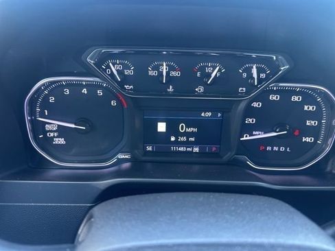 Used 2019 GMC Sierra 1500 SLT w/ SLT Premium Plus Package AWD/4WD image 38