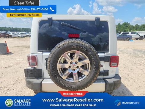 Used 2012 Jeep Wrangler Unlimited Sahara w/ Mopar Chrome Edition Group AWD/4WD image 8