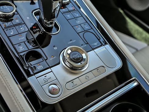 New 2026 Bentley Continental GT AWD/4WD image 43
