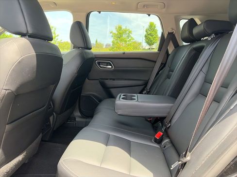 Used 2021 Nissan Rogue SL w/ Premium Package FWD image 27