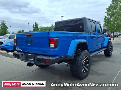 Used 2021 Jeep Gladiator Sport AWD/4WD image 7