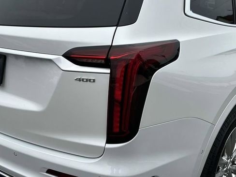 Certified 2024 Cadillac XT6 Premium Luxury w/ Technology Package AWD/4WD image 6