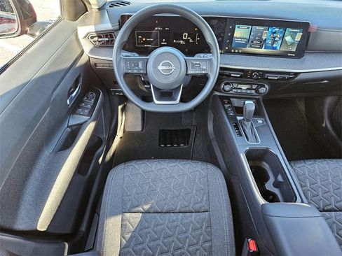 New 2026 Nissan Kicks SV image 6