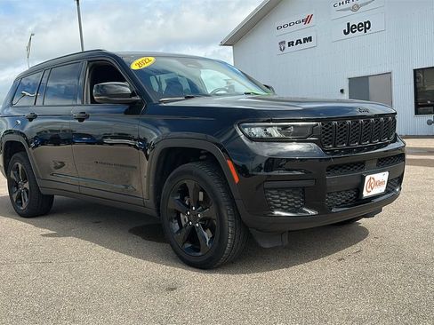 Used 2022 Jeep Grand Cherokee L Laredo AWD/4WD image 1