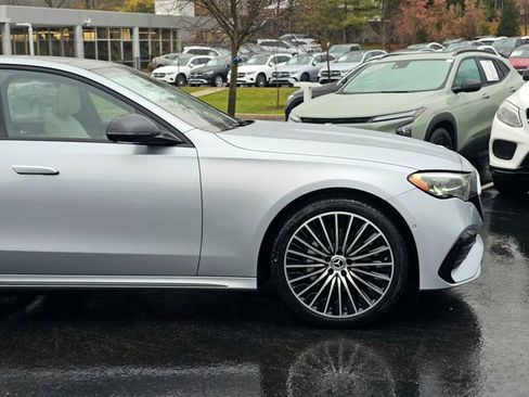 New 2026 Mercedes-Benz E 350 4MATIC Sedan image 5