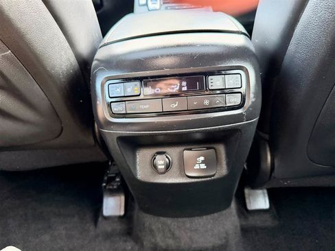 Used 2021 Hyundai Palisade Calligraphy w/ Winter Package AWD/4WD image 29