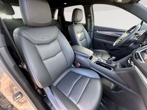 Used 2020 Cadillac XT5 Luxury image 28