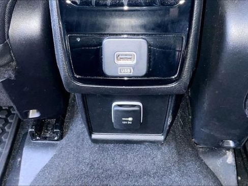 Used 2025 Jeep Compass Trailhawk AWD/4WD image 26