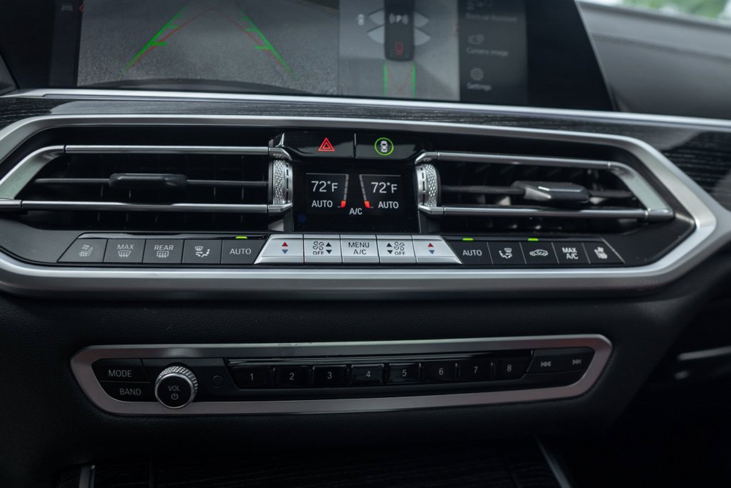 Used 2021 BMW ALPINA XB7 AWD/4WD image 30