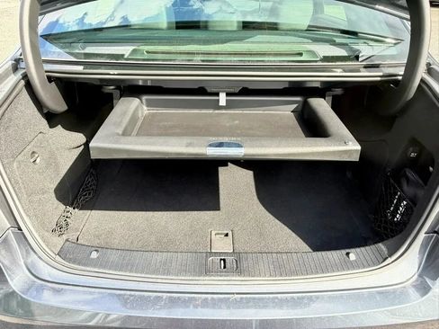 Used 2013 Mercedes-Benz E 350 4MATIC Sedan image 15