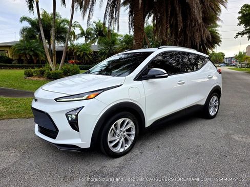 Used 2022 Chevrolet Bolt EUV LT w/ Driver Confidence Package image 52