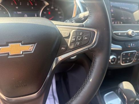 Certified 2023 Chevrolet Equinox LT FWD image 14
