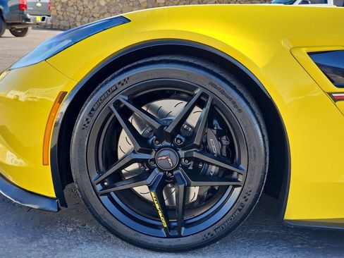 Used 2017 Chevrolet Corvette Grand Sport image 9