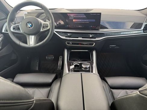 New 2026 BMW X6 xDrive40i w/ Premium Package image 16