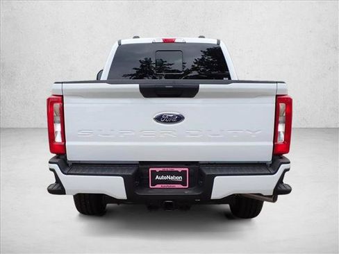 New 2026 Ford F250 XL AWD/4WD image 3