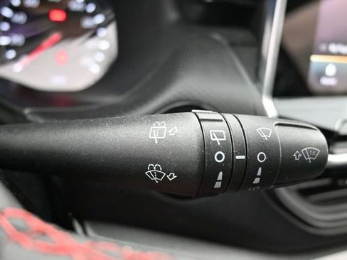 Used 2025 Jeep Compass Trailhawk AWD/4WD image 29
