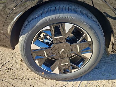 New 2026 Kia Sportage SX Prestige image 5