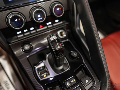 Used 2016 Jaguar F-TYPE R image 24