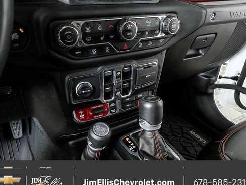 Used 2023 Jeep Wrangler Unlimited Rubicon w/ LED Lighting Group image 17