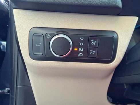Used 2022 Ford Escape SE w/ Convenience Package FWD image 27