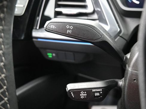 Used 2024 Audi Q4 e-tron Premium Plus w/ Premium Plus image 19