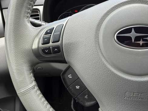 Used 2013 Subaru Forester 2.5X Limited AWD/4WD image 16