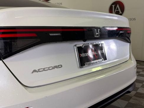 Used 2023 Honda Accord EX image 14
