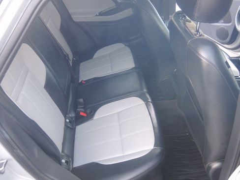 Used 2022 Land Rover Range Rover Evoque R-Dynamic S image 33