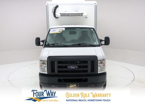 Used 2023 Ford E-350 and Econoline 350 Super Duty w/ Power Windows & Locks Group RWD image 8