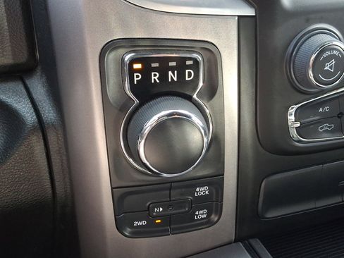 Used 2022 RAM 1500 Classic Warlock w/ Ceramic Gray Warlock Package AWD/4WD image 14