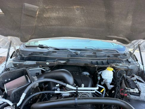 Used 2019 RAM 1500 Big Horn AWD/4WD image 44