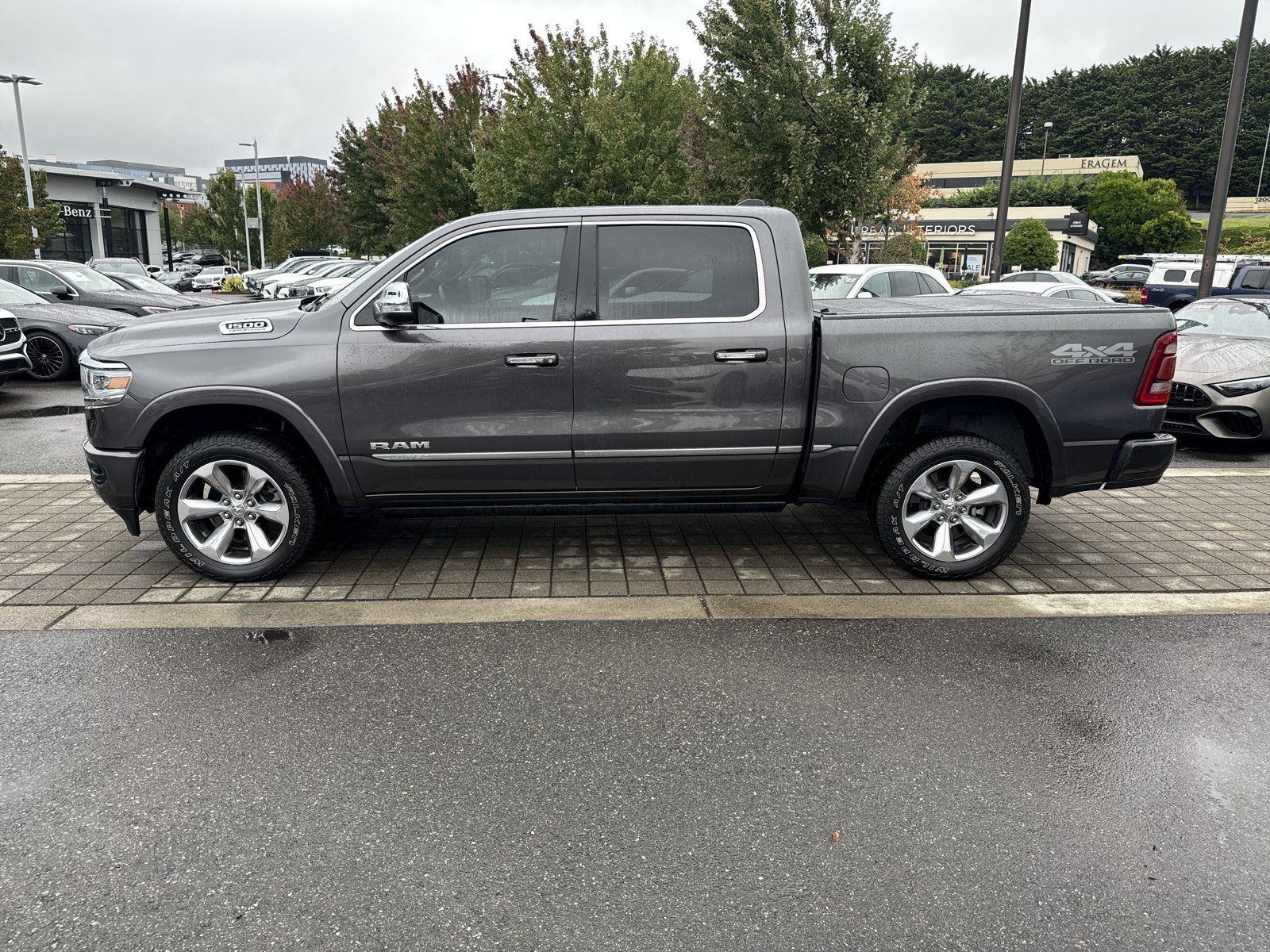 Used 2022 RAM 1500 Limited AWD/4WD image 8