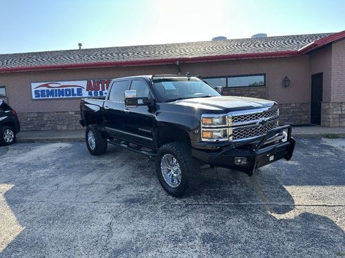 Used 2015 Chevrolet Silverado 1500 LTZ AWD/4WD image 2