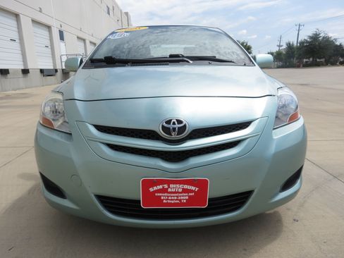 Used 2008 Toyota Yaris Sedan w/ PWR Pkg w/Steel Wheels FWD image 7
