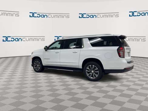 Used 2021 Chevrolet Suburban LT AWD/4WD image 6
