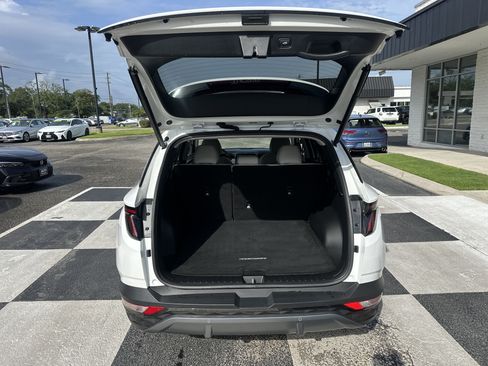 Used 2024 Hyundai Tucson Limited FWD image 5