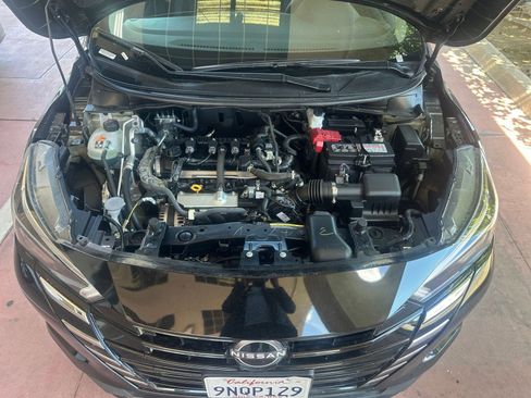 Used 2025 Nissan Versa SV FWD image 30