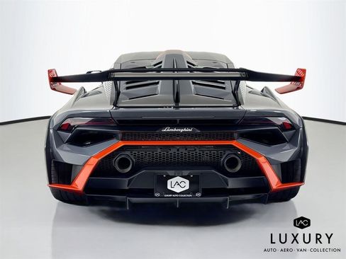 Used 2021 Lamborghini Huracan STO image 7